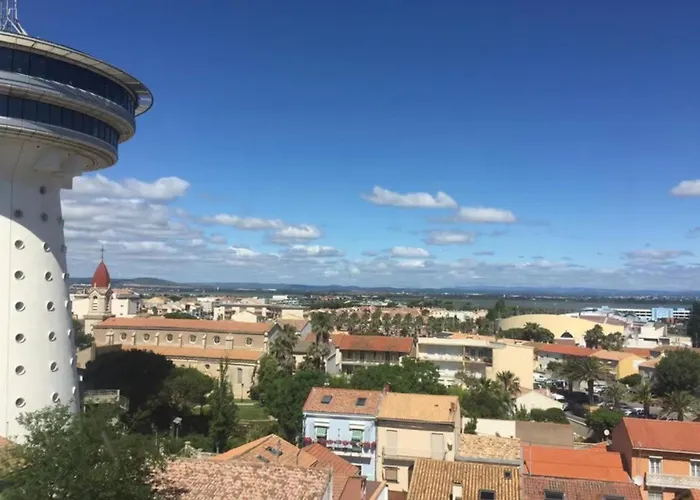 Apartament Elegant 120m With Balcony Near The